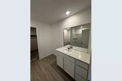 18920 Kingham Woods Court, Conroe, TX 77306 - Photo 5