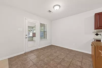 8427 Brickhaven Lane, Houston, TX 77083 - Photo 15