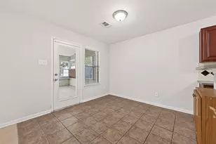 8427 Brickhaven Ln, Houston, TX 77083 - Photo 15