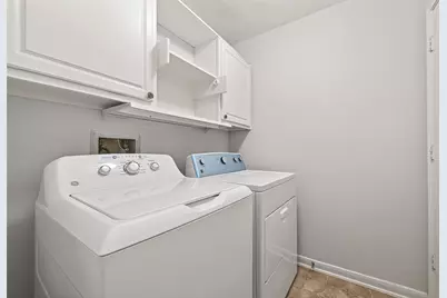 8427 Brickhaven Lane, Houston, TX 77083 - Photo 23