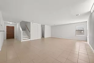 8427 Brickhaven Ln, Houston, TX 77083 - Photo 13