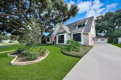 722 Chevy Chase Circle, Sugar Land, TX 77478 - Photo 29