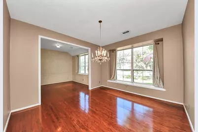 722 Chevy Chase Circle, Sugar Land, TX 77478 - Photo 3