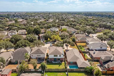 4807 Russet Trail Court, Katy, TX 77449 - Photo 5