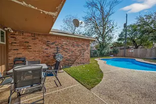 8307 Carvel Ln, Houston, TX 77036 - Photo 35