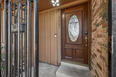 8307 Carvel Lane, Houston, TX 77036 - Photo 3