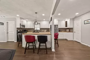 8307 Carvel Ln, Houston, TX 77036 - Photo 15