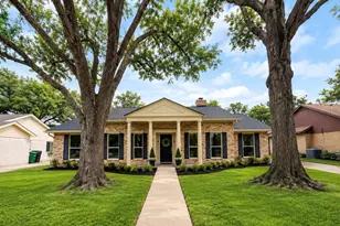 9814 Moorberry Ln, Houston, TX 77080 - Photo 1