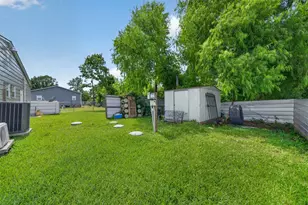 2213 Ellis Dr, Rosharon, TX 77583 - Photo 27
