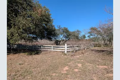 2368 Old Columbus Road N, Sealy, TX 77474 - Photo 3