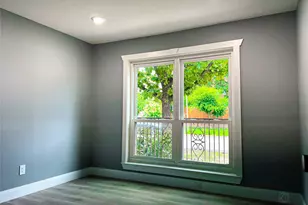 2516 Commonwealth St, Houston, TX 77006 - Photo 21