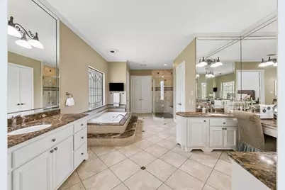 7827 Brykerwoods Drive, Houston, TX 77055 - Photo 21