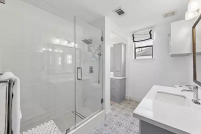 7827 Brykerwoods Drive, Houston, TX 77055 - Photo 31
