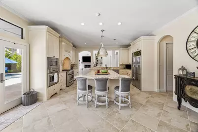 7827 Brykerwoods Drive, Houston, TX 77055 - Photo 13