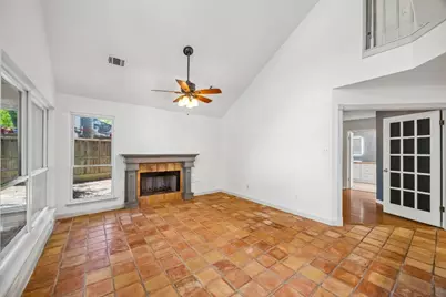 11 Cedar Chase Place, The Woodlands, TX 77381 - Photo 13