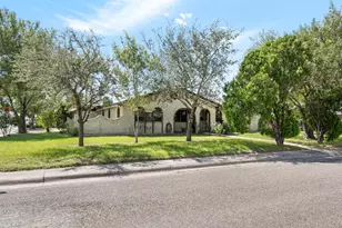 2420 Lisa Ann Ave, Harlingen, TX 78550 - Photo 19