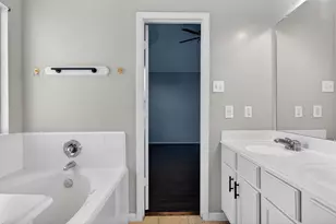 6706 Portlick Dr, Katy, TX 77449 - Photo 7