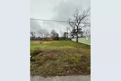 3721 Sayers St, Houston, TX 77026 - Photo 9