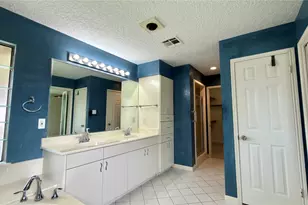 14834 Charlmont Dr, Houston, TX 77083 - Photo 17