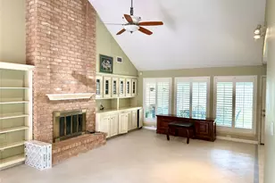 14834 Charlmont Dr, Houston, TX 77083 - Photo 5