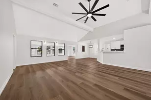 1643 County Rd 540, Alvin, TX 77511 - Photo 23