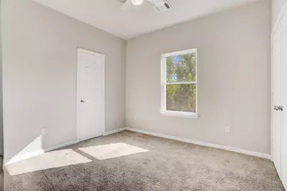 1045 Marcolin Street #B, Houston, TX 77088 - Photo 11