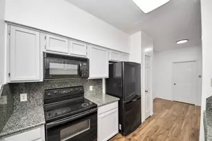 714 Country Pl Dr, Houston, TX 77079 - Photo 11