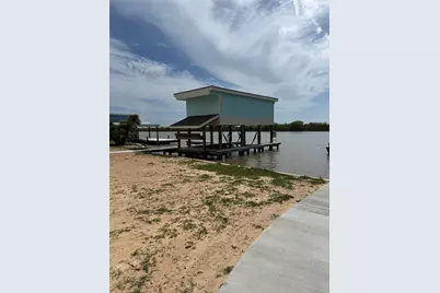 938 County Road 616, Sargent, TX 77414 - Photo 1