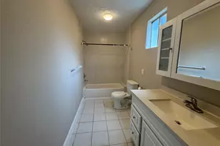 814 Globe St, Houston, TX 77034 - Photo 5