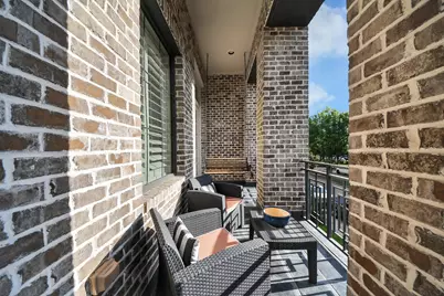 1406 Lake Pointe Parkway, Sugar Land, TX 77478 - Photo 9