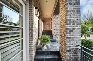 1406 Lake Pointe Pkwy, Sugar Land, TX 77478 - Photo 3