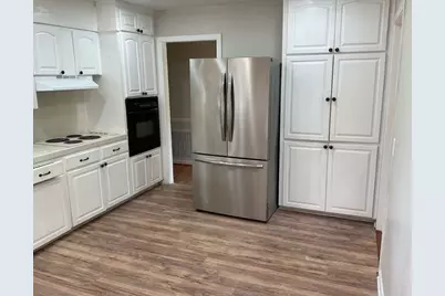 210 Southern Oaks Drive, Lake Jackson, TX 77566 - Photo 7