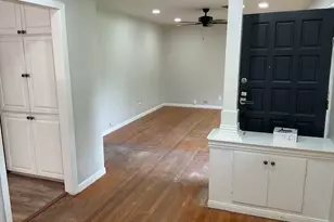 210 Southern Oaks Dr, Lake Jackson, TX 77566 - Photo 5