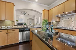 2706 King's Retreat Cir, Kingwood, TX 77345 - Photo 15