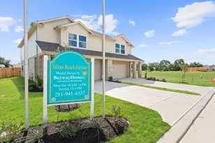 1354 Mixander Wy, La Porte, TX 77571 - Photo 1