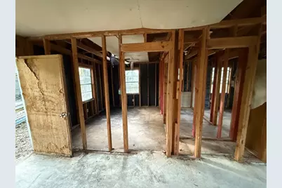 157 Honeysuckle, Livingston, TX 77351 - Photo 17