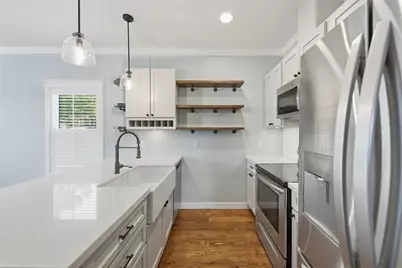 704 Burleson Street, Brenham, TX 77833 - Photo 7