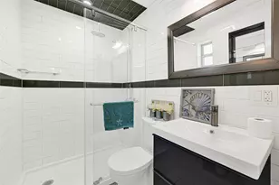 1603 Welch St, Houston, TX 77006 - Photo 19