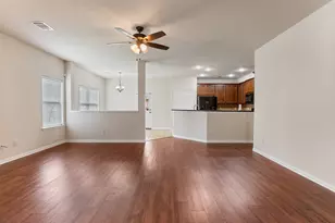 2018 Knoll Oak Ln, Richmond, TX 77469 - Photo 13