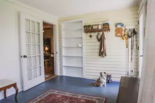 10753 Track Rd E, Cat Spring, TX 78933 - Photo 9