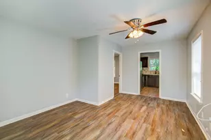 206 Frawley St, Houston, TX 77009 - Photo 7