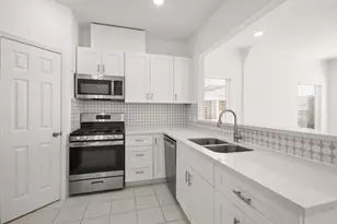 8302 Tidwell Rd, Houston, TX 77028 - Photo 11