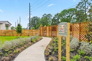 13102 Honey Suckle Ridge Ln, Cypress, TX 77429 - Photo 5