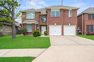 11011 Hunting Path Ct, Houston, TX 77065 - Photo 1