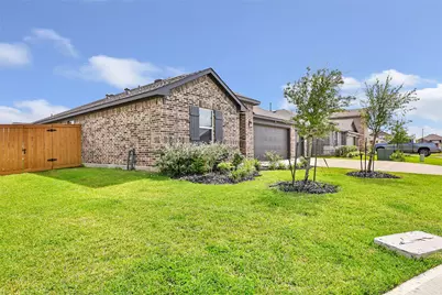 1012 Llano Trail, Dayton, TX 77535 - Photo 3
