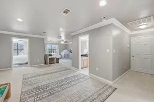 1801 Lindsay Ln, Port Neches, TX 77651 - Photo 21