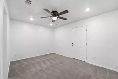 10015 Ridgecoral Drive, Houston, TX 77038 - Photo 15