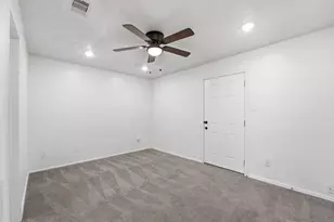 10015 Ridgecoral Dr, Houston, TX 77038 - Photo 15