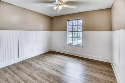 114 Park Place, La Grange, TX 78945 - Photo 13