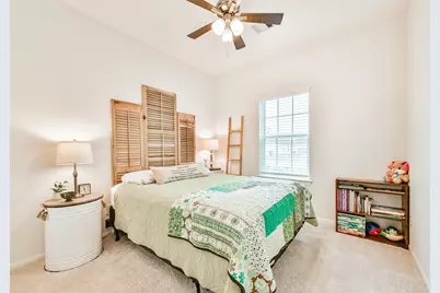 7407 Parkview Drive, Hitchcock, TX 77563 - Photo 15